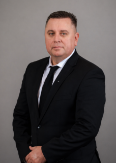 1EF1B390-597A-49DB-B4B5-89959F710A38