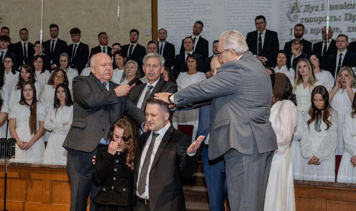 Pastoral ordination of Vitaliy Buzhduga